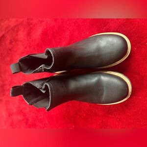 H&M Kids Black Faux Leather Boots - Good condition - US size 2
